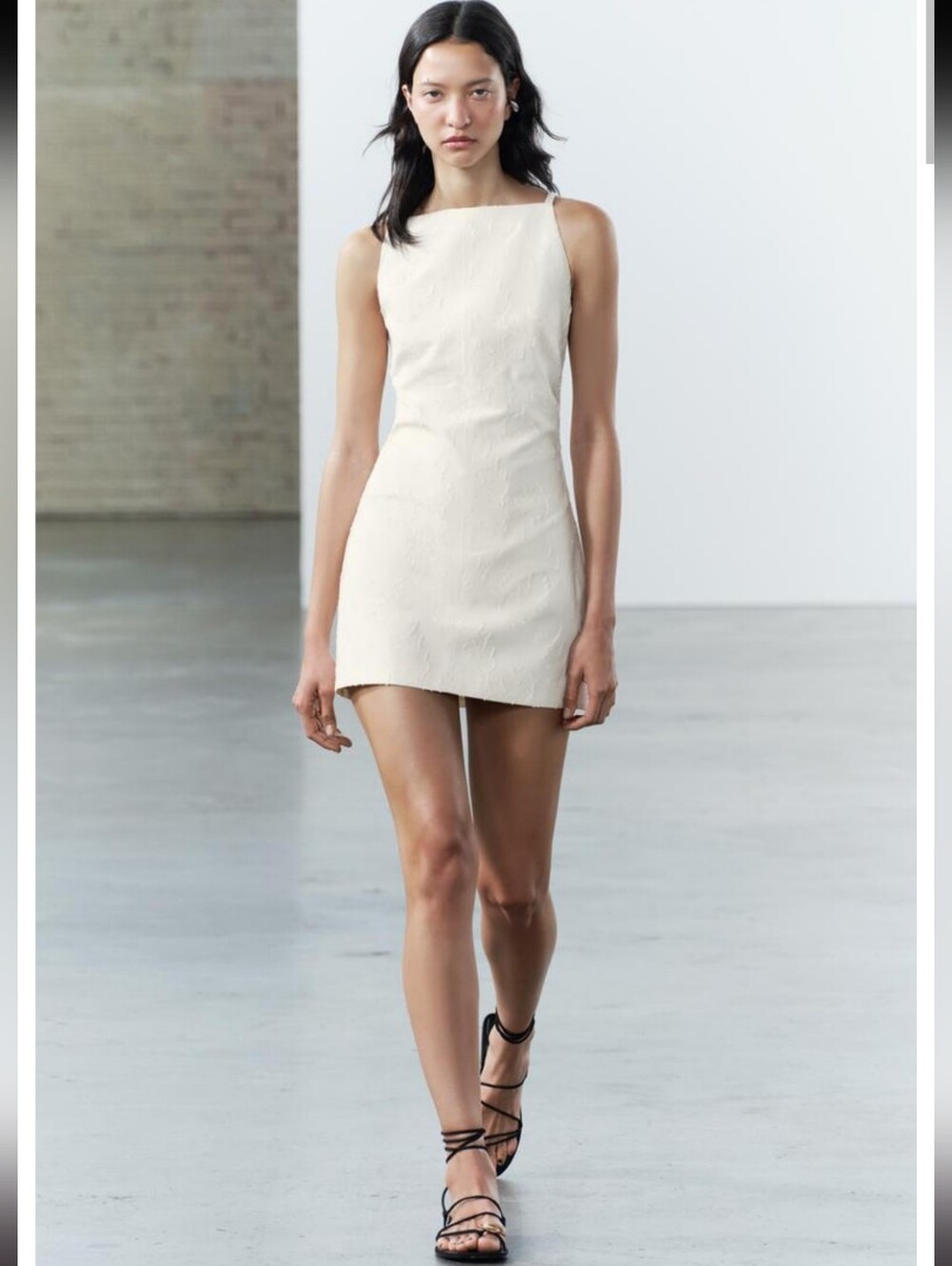 NWT ZARA Jacquard Floral Embroidered Sleeveless Shift Dress Size XS Cream Ivory